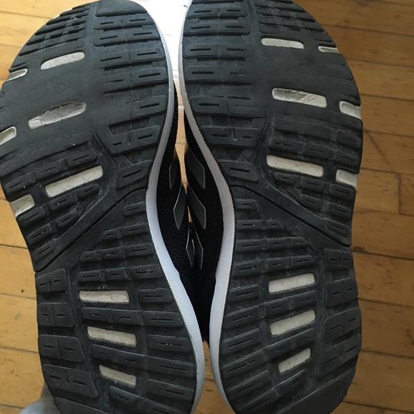 black Adidas Cloudfoam size 7 trainers shoes - Picture 5 of 6